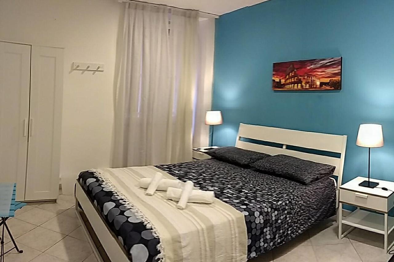 Amoraroma, Economy With Shared Bathrooms Gasthof Rom